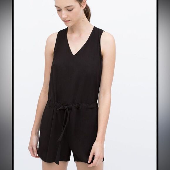 Zara Basic Black Sleeveless Tie-Back Romper - Size M - Picture 1 of 11